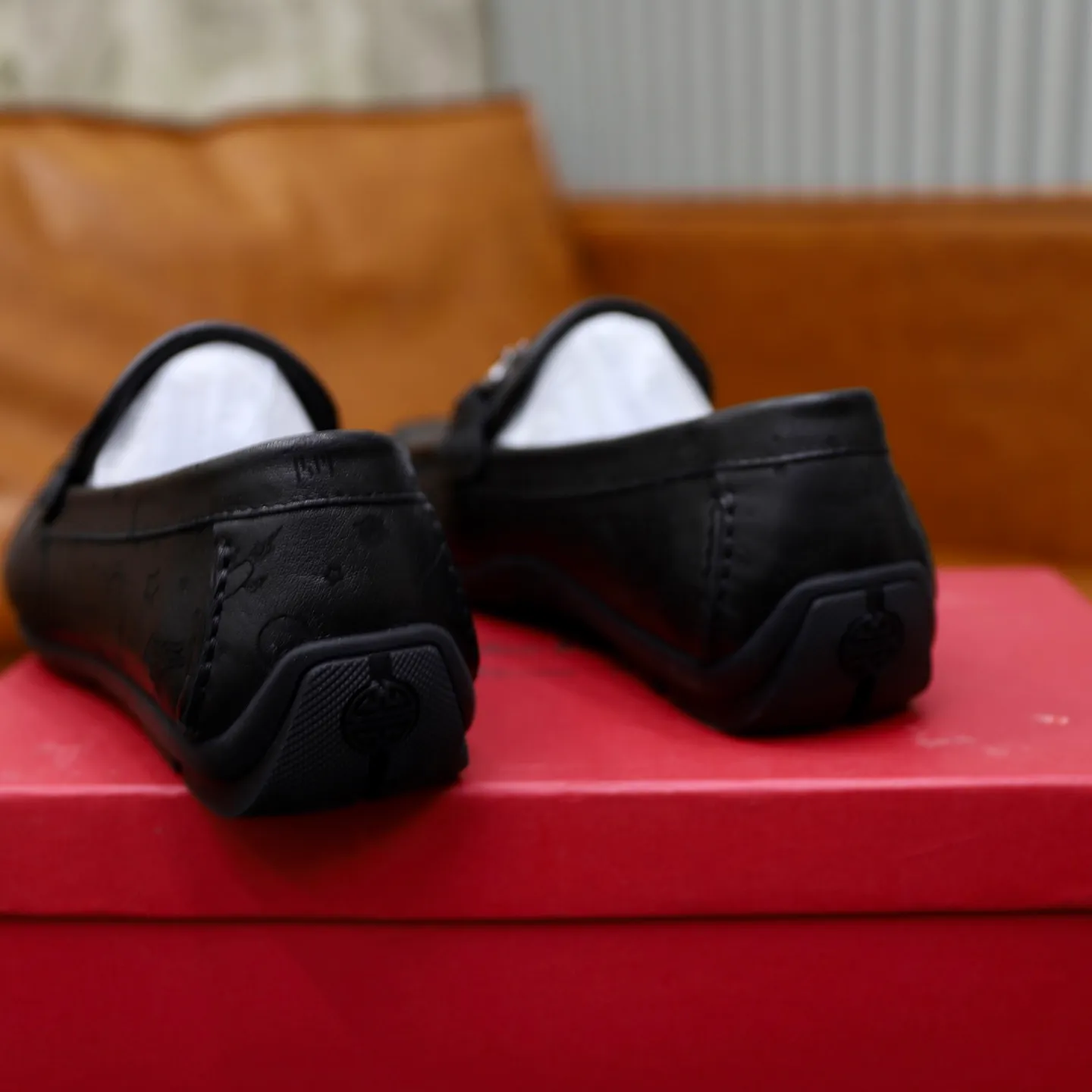 Ex-factory price: 462💰🙅‍♂️🙅‍♂️🙅‍♂️Niuli Brand: Ferragamo Standard code: Men's code 38/44 (45 customized) Grade: Same as the official website Material: Original imported cowhide leather lining Original wear-resistant lightweight outsole Style category: Men's casual slip-on shoes Bean shoes Distinguished luxury brand elements top luxury Color: actual picture color